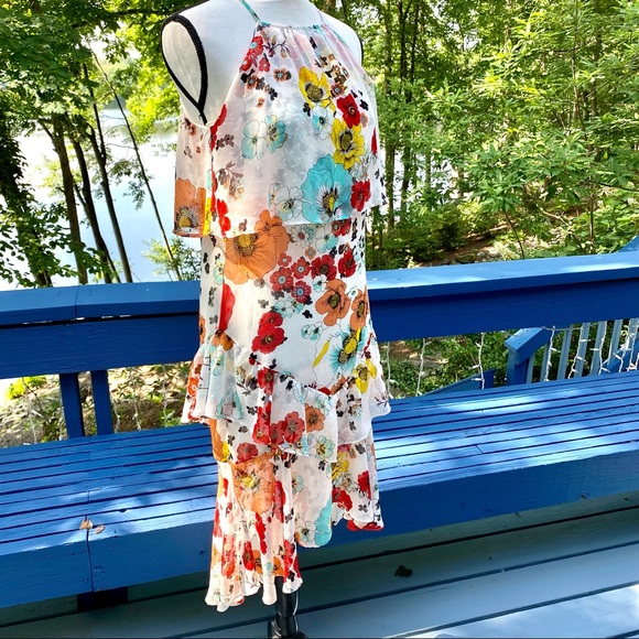 🌺🌸 Flowey & Flowery Dress, layered , From the Philippines ! 🇵🇭 💃🏼 - Picture 3 of 12